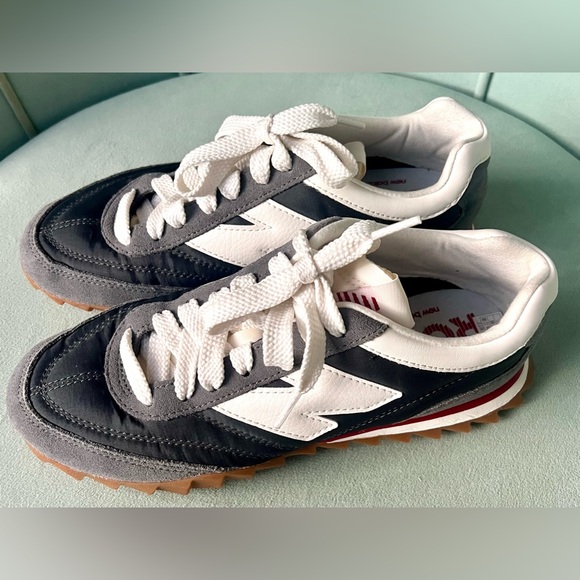 New Balance RC30 Castle Rock / Sea Salt / Crimson Men’s Size 5.5  Women’s Size 7 - Picture 3 of 13